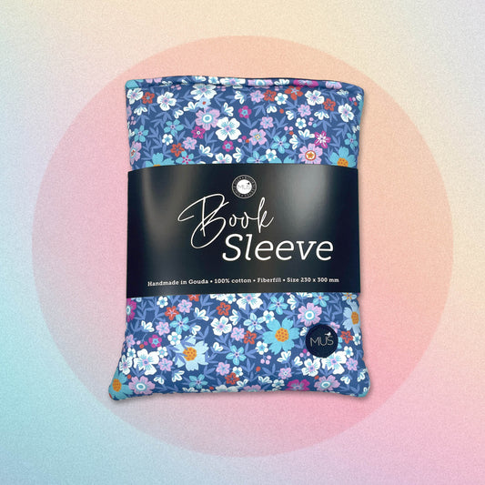 MUS Book Sleeve | Bloemetjes blauw