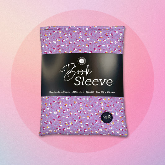 MUS Book Sleeve | Bloemetjes paars fijn